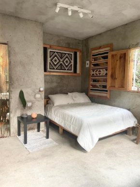 EB5 Escape-Contemporary Stay, San Marcos La Laguna #4